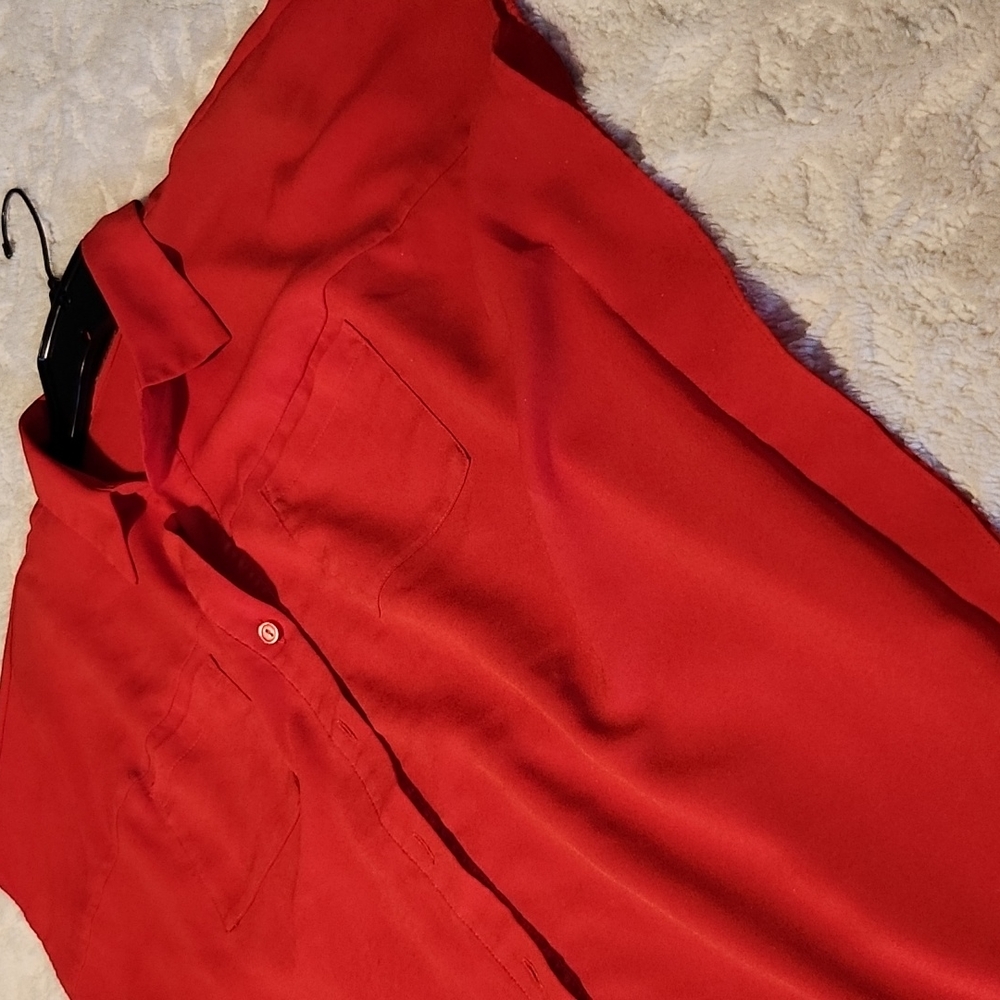 LIMITED sleeveless - Picture 2 of 3